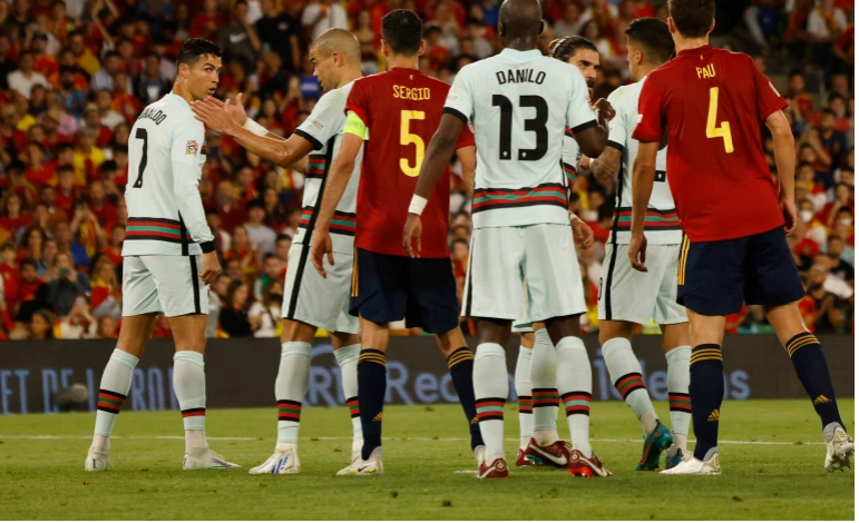 مبارة مرتتقبة بين اسبانيا والبرتغال